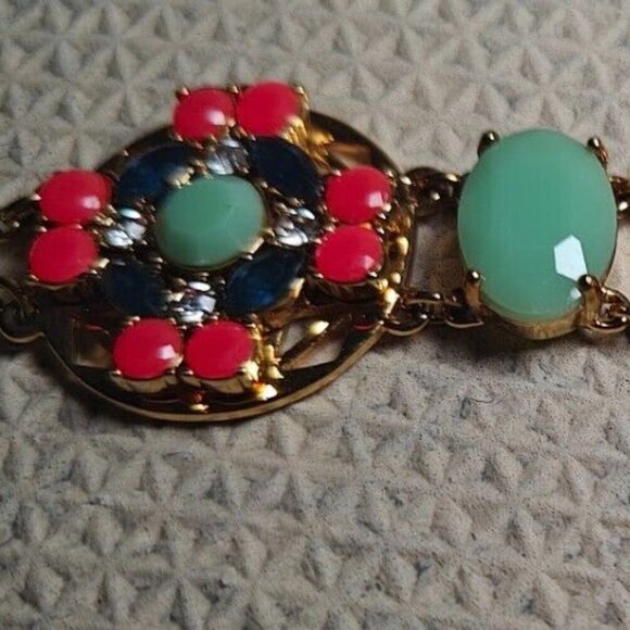 Banana Republic Floral Bracelet 7.5" & Earrings Jewelry Set - Picture 4 of 6